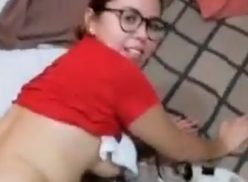 Video de sexo com gostosa traindo o marido com amigo de trabalho